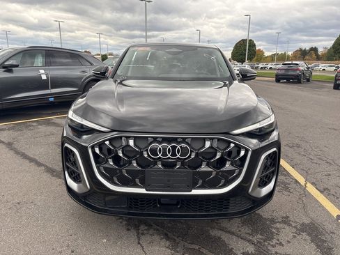 New 2025 Audi Q5 Premium Plus image 2
