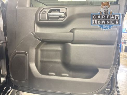 Used 2020 Chevrolet Silverado 1500 Custom Trail Boss w/ Custom Convenience Package image 25