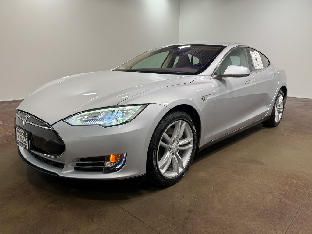Used 2013 Tesla Model S Performance RWD image 29
