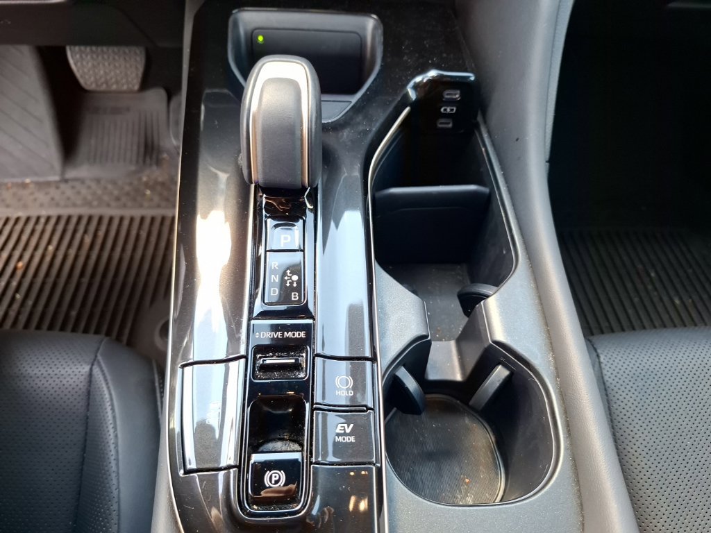 Used 2026 Toyota Crown AWD/4WD image 24