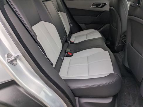 Used 2024 Land Rover Range Rover Velar Dynamic SE image 17