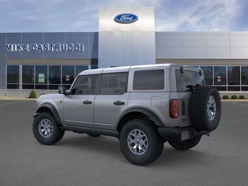 New 2025 Ford Bronco Badlands AWD/4WD image 4