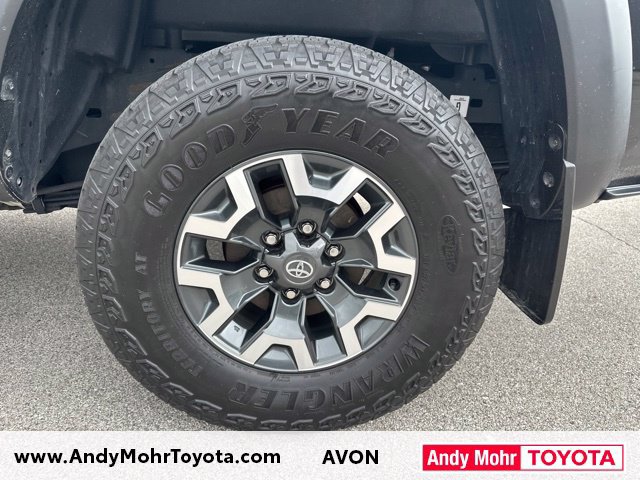 Used 2023 Toyota Tacoma TRD Off-Road w/ TRD Premium Off Road Package AWD/4WD image 12