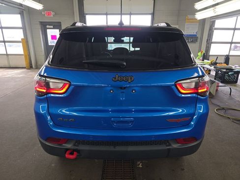 Used 2025 Jeep Compass Trailhawk w/ Trailhawk Elite Group image 3