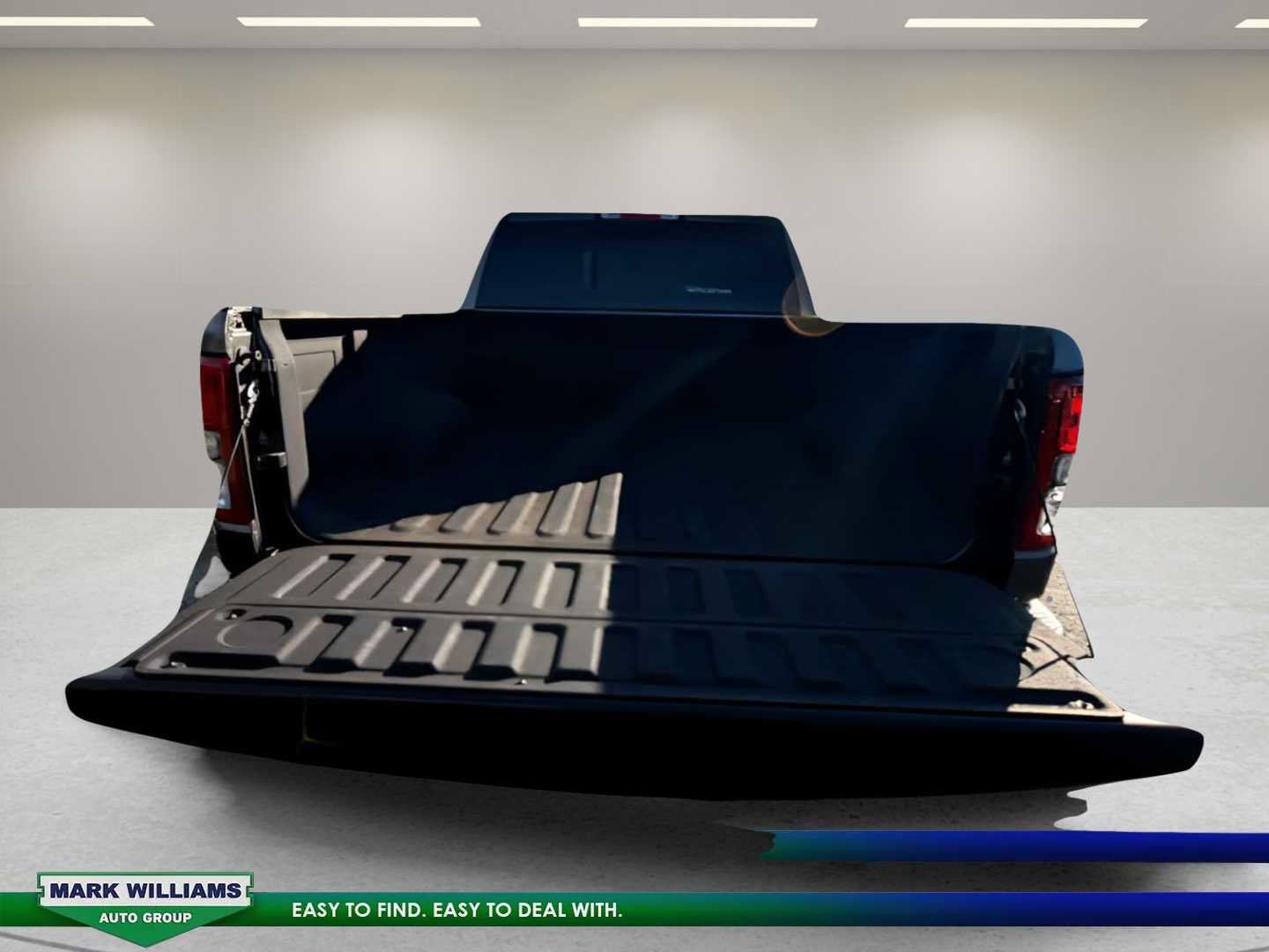 Used 2023 RAM 1500 Tradesman w/ Night Edition AWD/4WD image 16