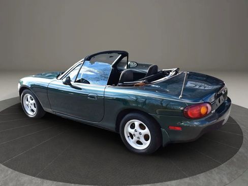 Used 1999 MAZDA MX-5 Miata image 21