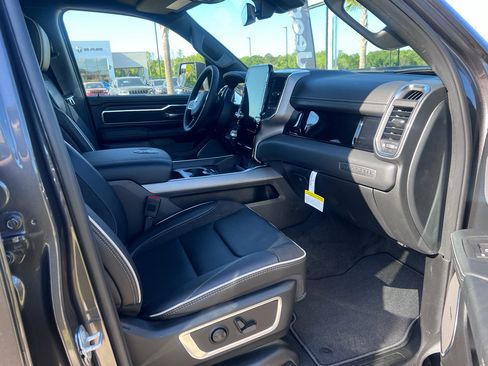 New 2026 RAM 1500 Laramie w/ Night Edition AWD/4WD image 15