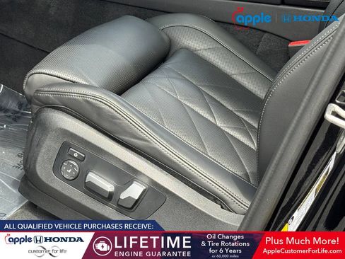Used 2023 BMW X5 xDrive40i w/ Premium Package AWD/4WD image 8