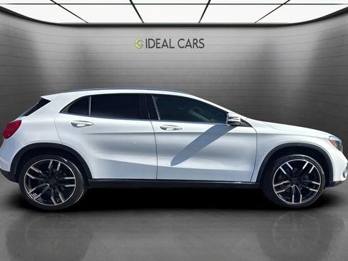 Used 2018 Mercedes-Benz GLA 250 image 4