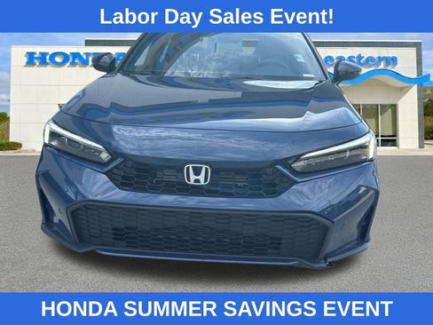 Used 2025 Honda Civic Sport image 2