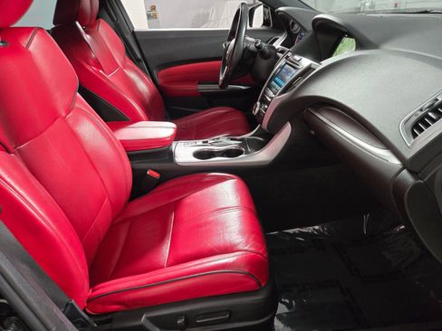 Used 2019 Acura TLX V6 w/ Technology & A-SPEC Pkg AWD/4WD image 3