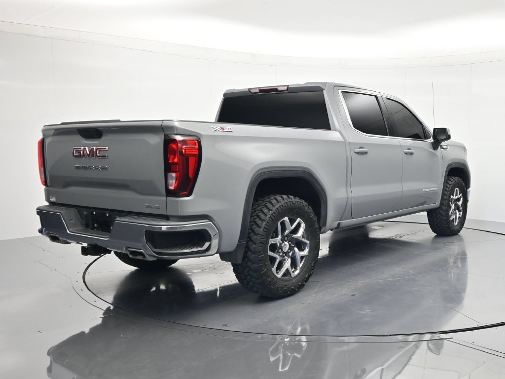 Used 2024 GMC Sierra 1500 SLE w/ X31 Off-Road Package AWD/4WD image 5