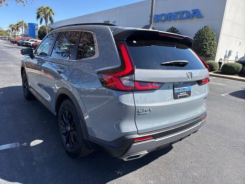 Certified 2025 Honda CR-V Sport image 5