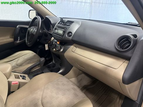Used 2012 Toyota RAV4 4WD w/ Value Pkg image 5