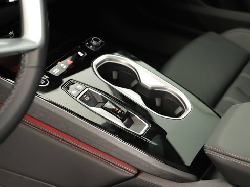 New 2026 Audi A6 Premium Plus AWD/4WD image 17