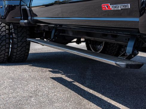 Used 2023 Ford F450 Platinum image 30