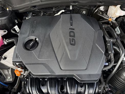 Used 2025 Kia Sportage LX image 27