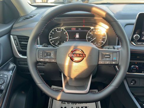 New 2026 Nissan Rogue SV image 18