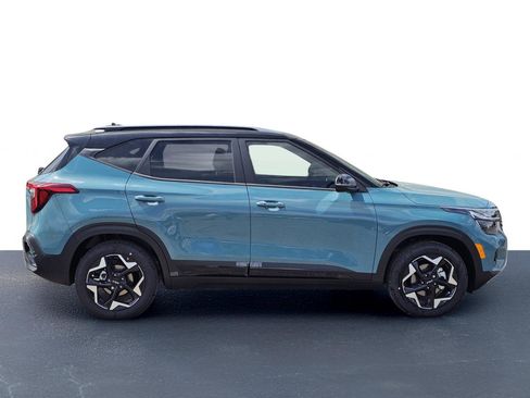 New 2026 Kia Seltos S FWD image 7