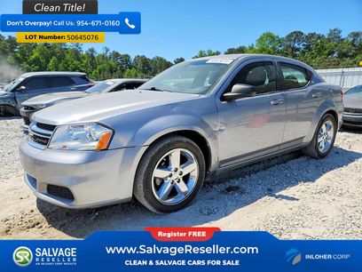 Used 2013 Dodge Avenger SE