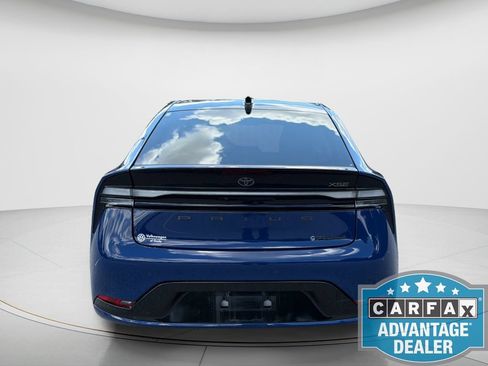 Used 2024 Toyota Prius Prime Premium FWD image 6
