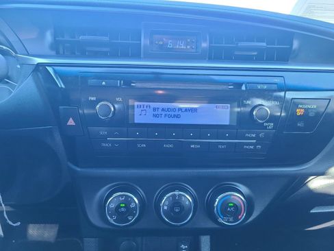 Used 2014 Toyota Corolla L image 14