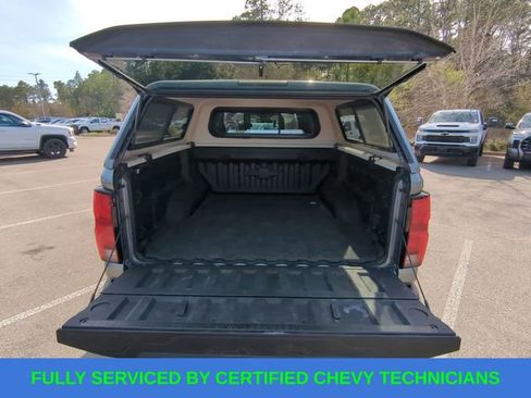 Used 2024 Chevrolet Colorado Z71 w/ Z71 Convenience Package 2 image 41