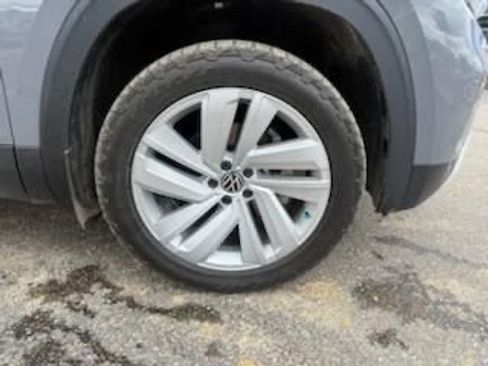 Used 2021 Volkswagen Atlas Cross Sport SE FWD image 15