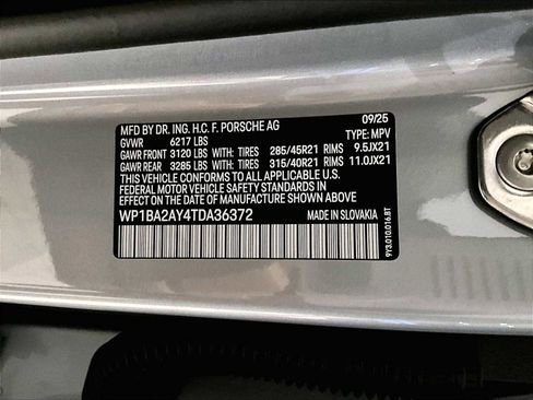 New 2026 Porsche Cayenne Coupe image 32