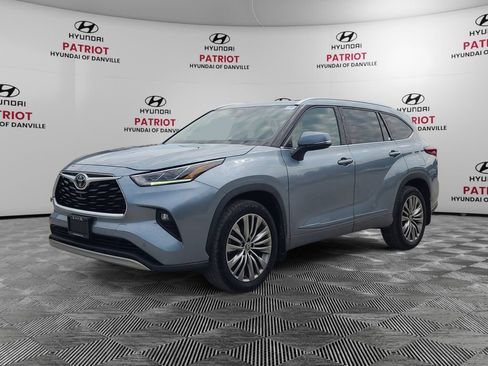 Used 2021 Toyota Highlander Platinum AWD/4WD image 7
