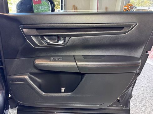 Used 2025 Honda CR-V Sport-L image 47