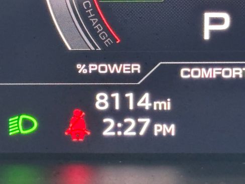 Used 2022 Audi e-tron GT Premium Plus image 41