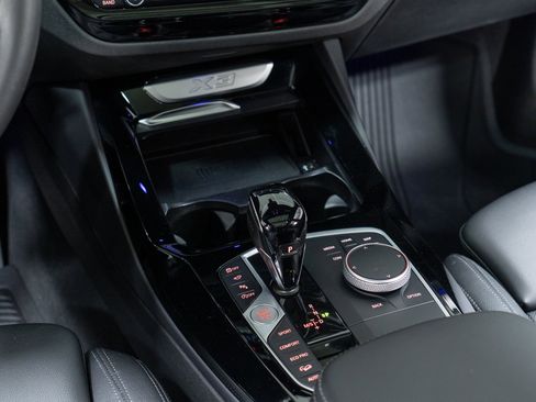 Certified 2024 BMW X3 xDrive30i w/ Premium Package image 20