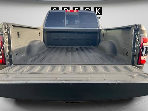 Used 2022 RAM 2500 Laramie w/ Night Edition image 22