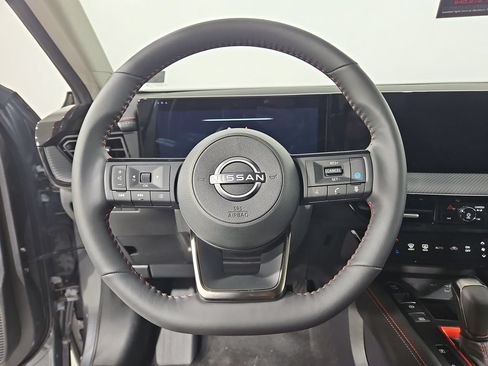 New 2026 Nissan Kicks SR w/ SR Premium Package AWD/4WD image 14
