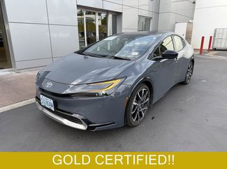 Used 2025 Toyota Prius Plug-In Hybrid FWD video 1