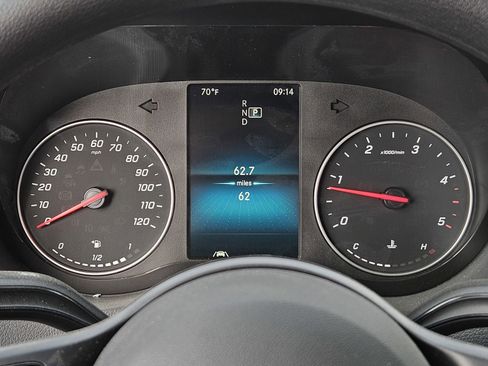 Used 2023 Mercedes-Benz Sprinter 3500 image 18