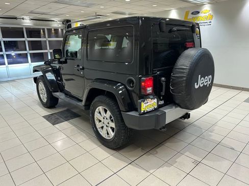 Used 2011 Jeep Wrangler Sahara w/ Dual Top Group image 14