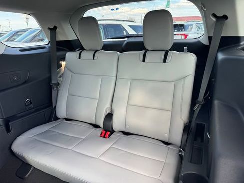 New 2026 Ford Explorer Active w/ Active Comfort Package image 16