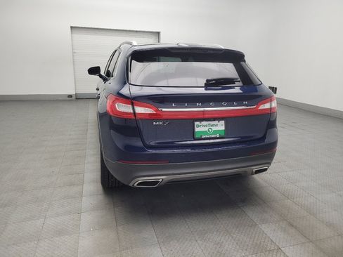 Used 2018 Lincoln MKX Reserve w/ Driver Assistance Package FWD image 6
