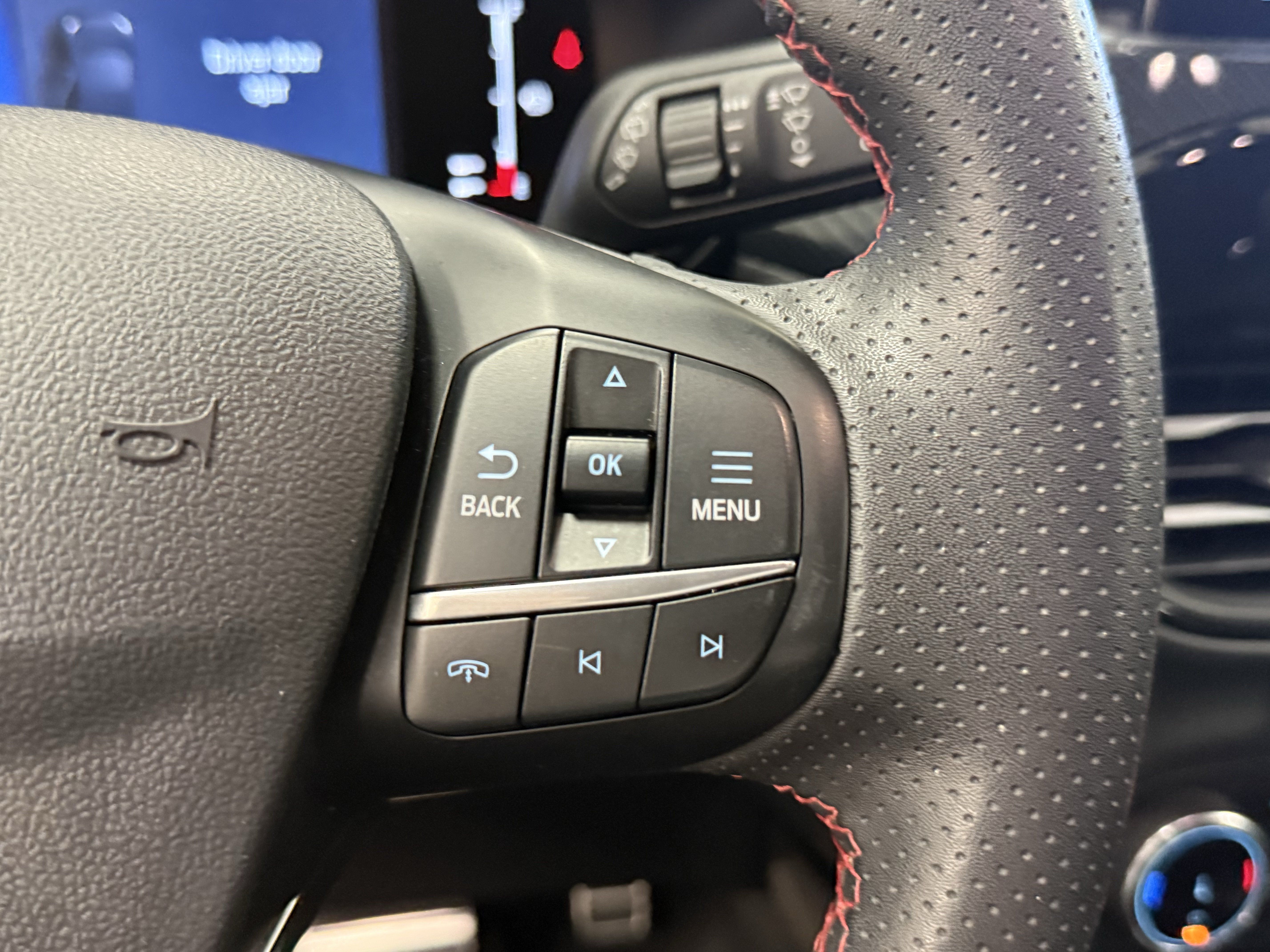 Used 2024 Ford Escape ST-Line FWD image 20