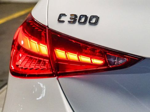 Used 2023 Mercedes-Benz C 300 C 300 image 11