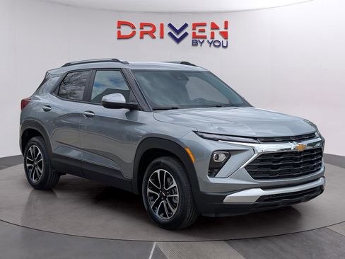 New 2026 Chevrolet TrailBlazer LT w/ LT Cold Weather Package image 7