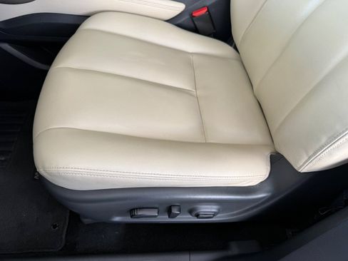 Used 2020 Nissan Murano SV w/ Premium Package FWD image 23