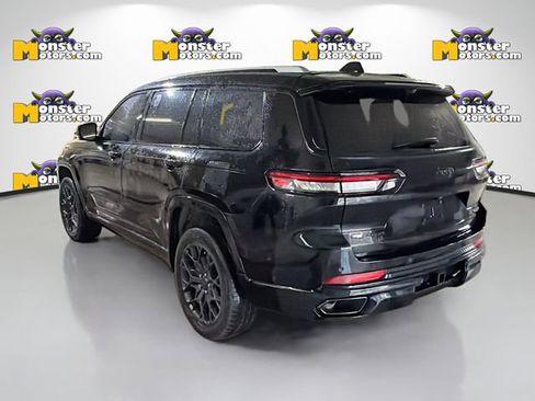 Used 2023 Jeep Grand Cherokee L Summit w/ Rear Seat Video Group I AWD/4WD image 6