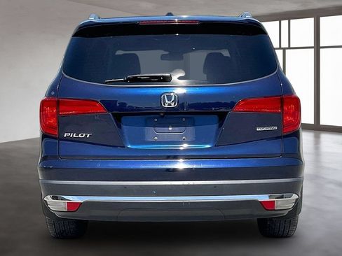 Used 2017 Honda Pilot Touring image 5