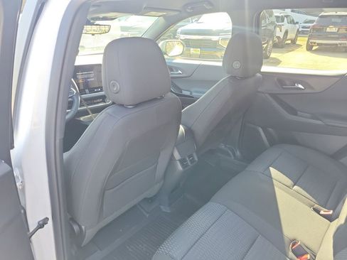 New 2026 Chevrolet Equinox LT w/ Safety and Technology Package image 12