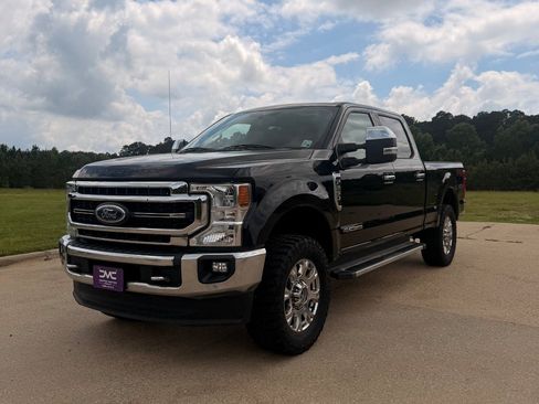 Used 2021 Ford F250 Lariat w/ Chrome Package AWD/4WD image 1