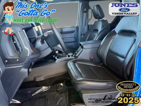 Used 2025 Ford Bronco Badlands AWD/4WD image 12