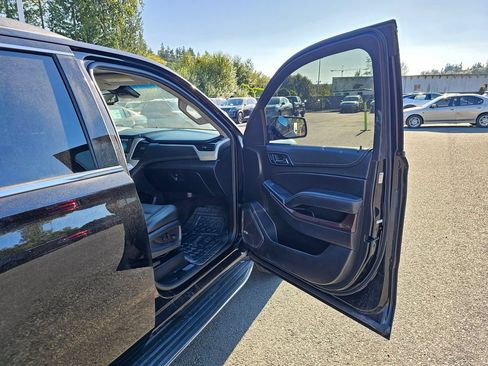 Used 2018 GMC Yukon SLT AWD/4WD image 33